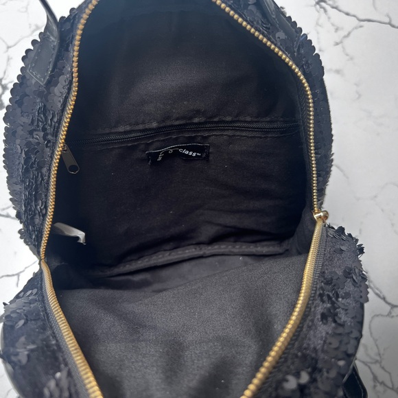 Art Class Girls Sequin Mini Backpack - Picture 3 of 8